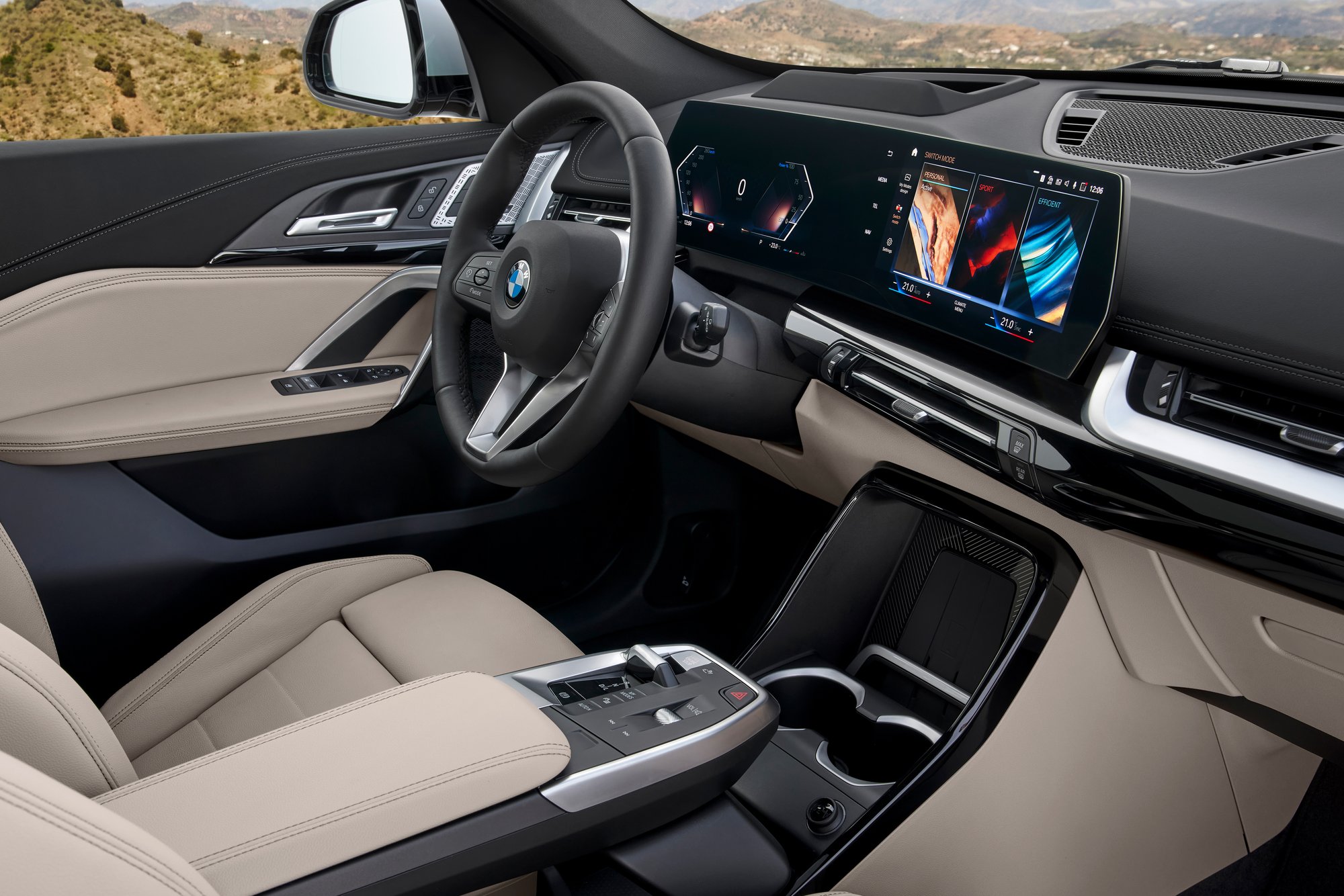 P90465614_highRes_the-all-new-bmw-x1-x