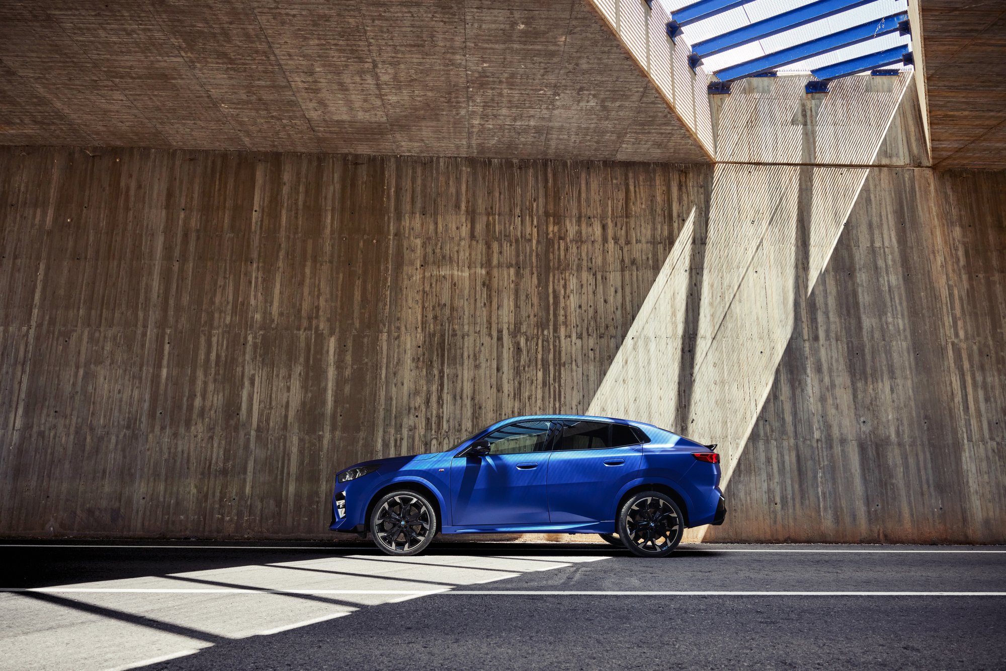 P90525130_highRes_the-all-new-bmw-x2-m