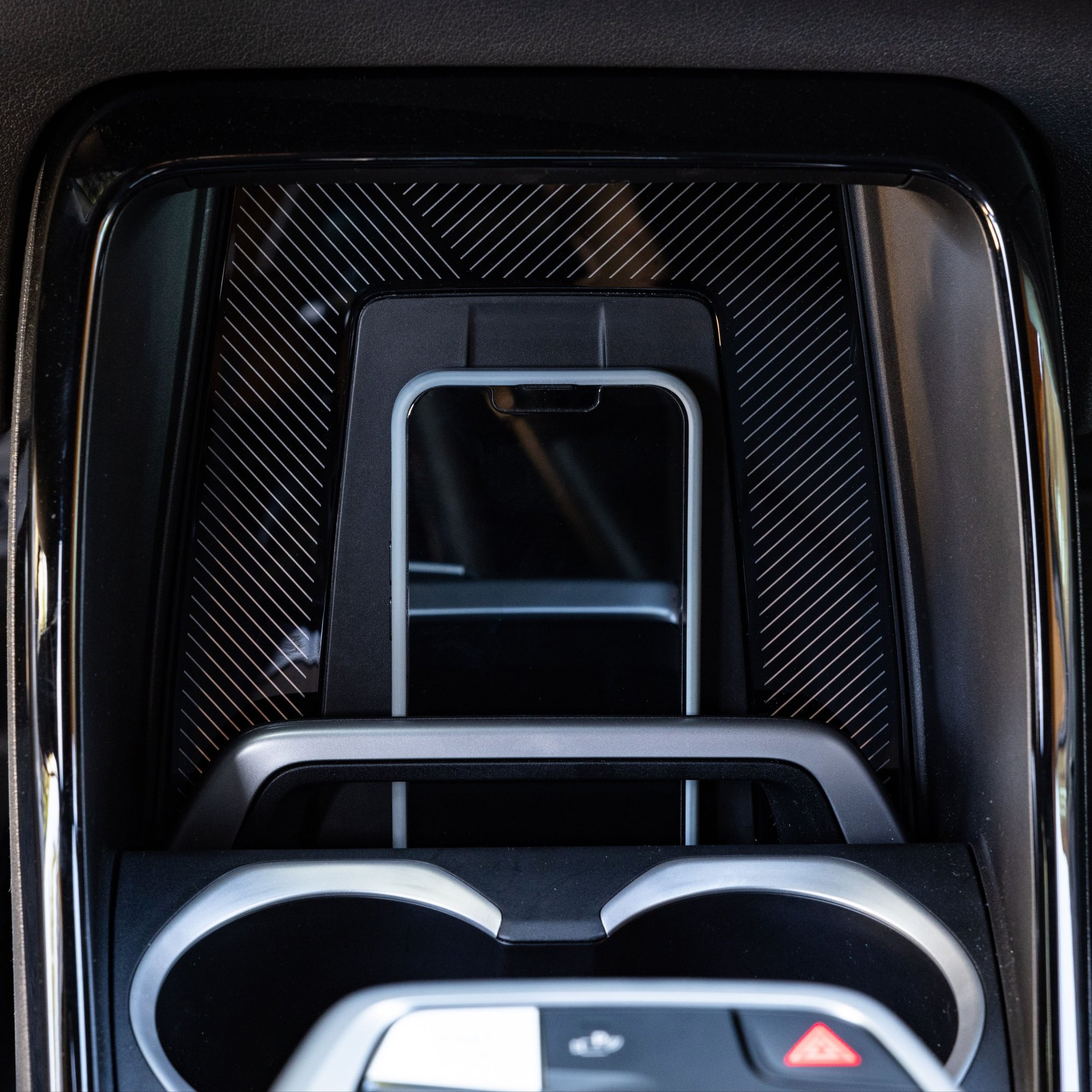 P90540084_highRes_the-new-bmw-ix2-xdri