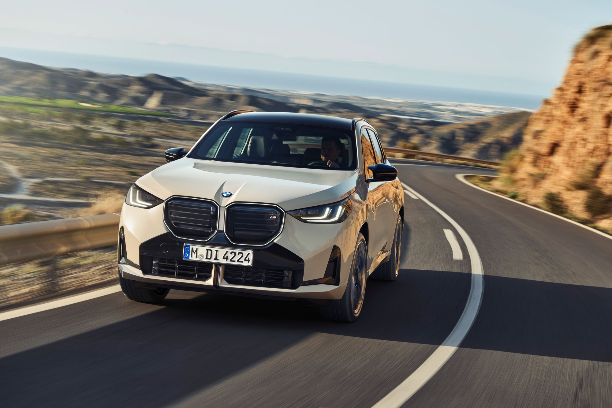 P90554974_highRes_the-new-bmw-x3-m50-x