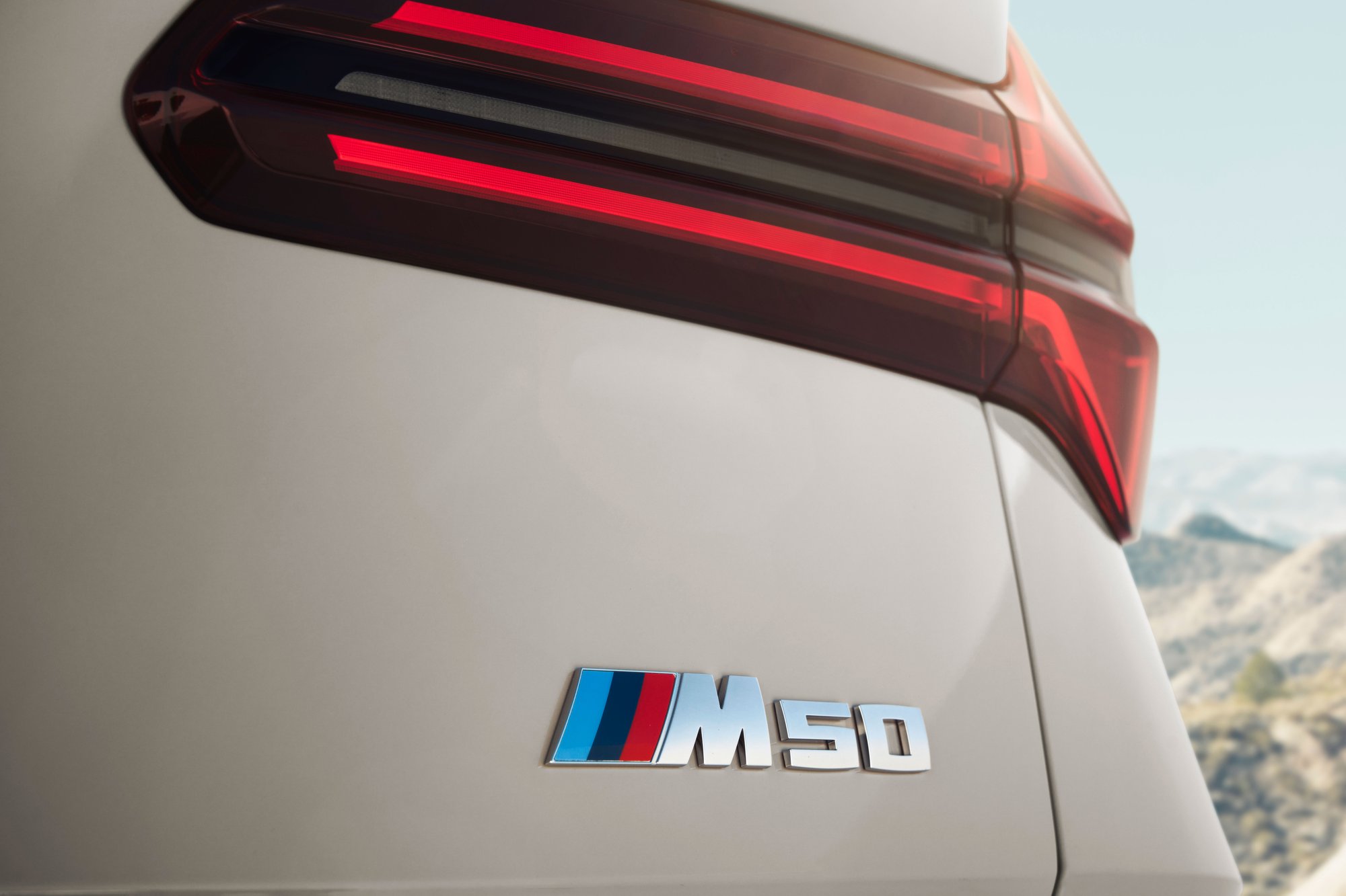 P90555121_highRes_the-new-bmw-x3-m50-x